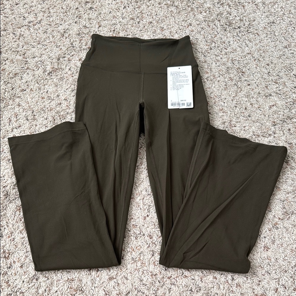 lululemon Groove Pant SHR Flare *Nulu